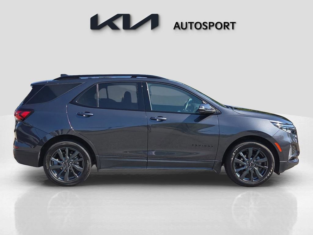 Used 2023 Chevrolet Equinox RS image 7