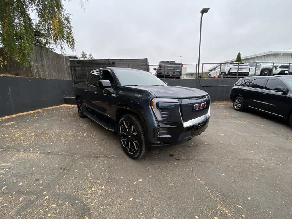 Used 2026 GMC Sierra EV Denali AWD/4WD image 8