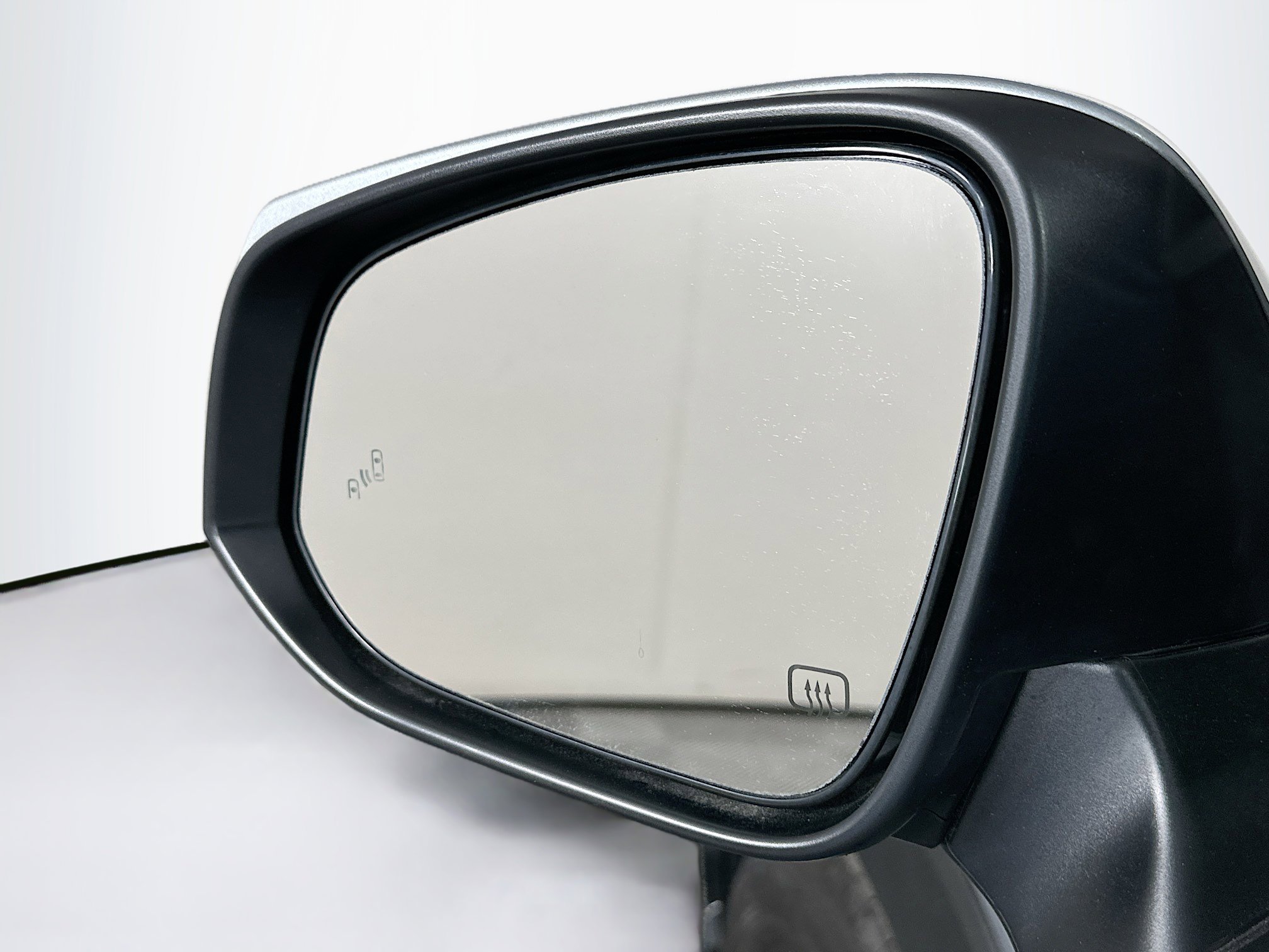 Used 2024 Toyota Corolla Cross LE w/ Black Badges Package (TMS) image 16