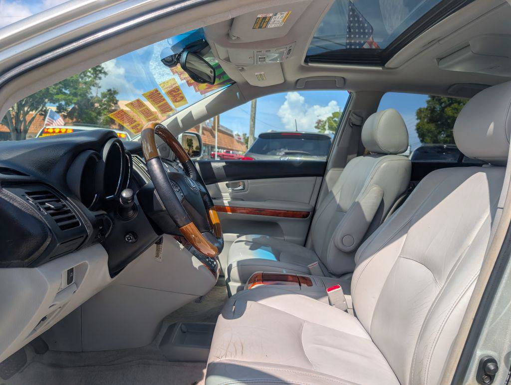 Used 2005 Lexus RX 330 AWD image 9