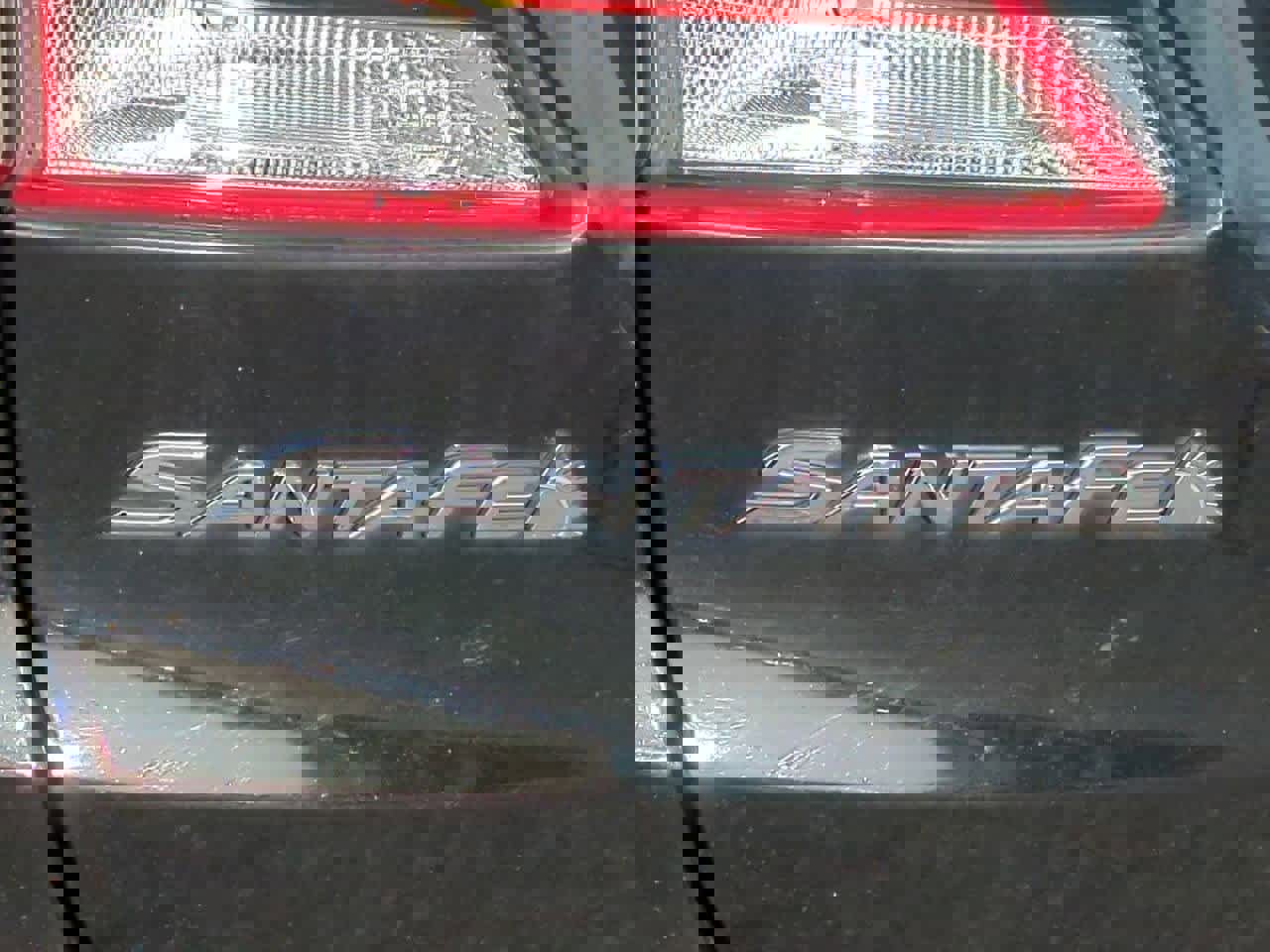 Used 2017 Hyundai Santa Fe Limited image 12