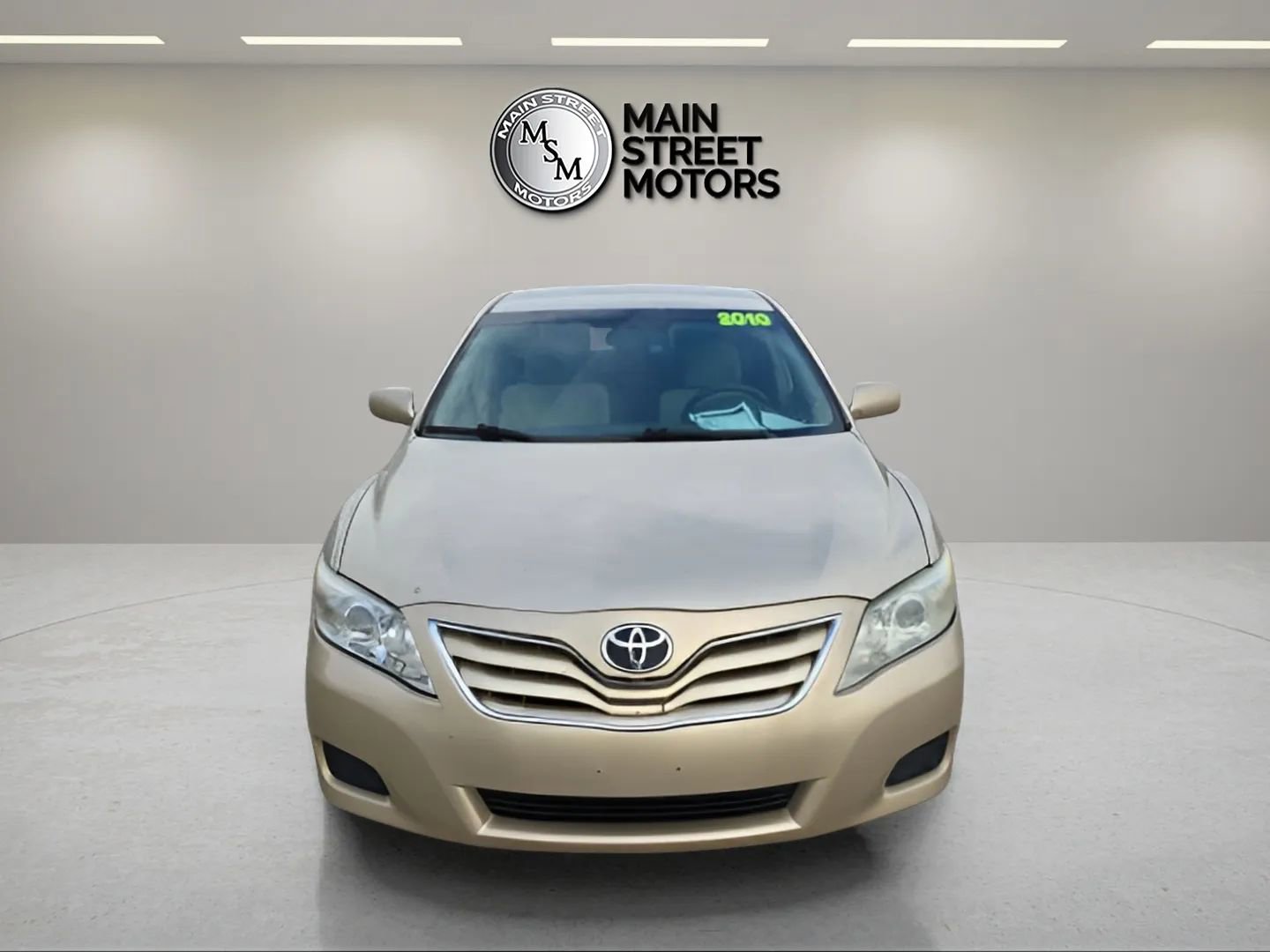Used 2010 Toyota Camry LE image 7