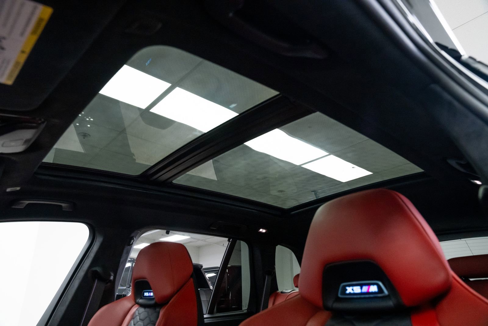 Used 2026 BMW X5 M Competition w/ Executive Package image 16