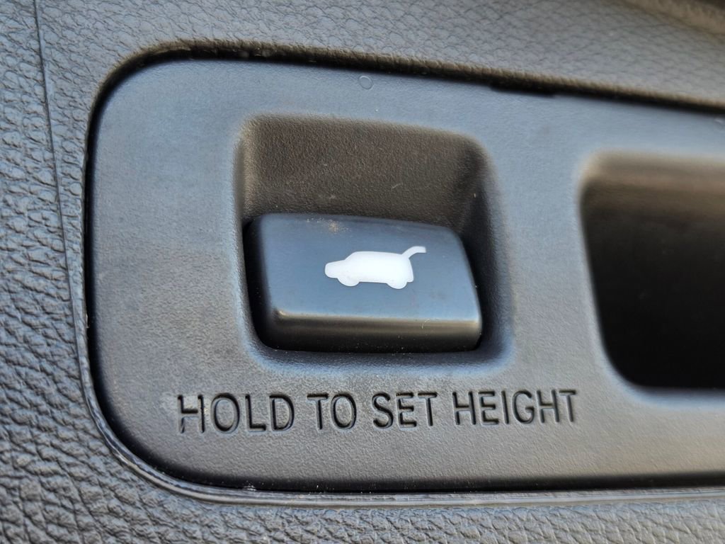 Used 2022 Honda CR-V EX-L image 17