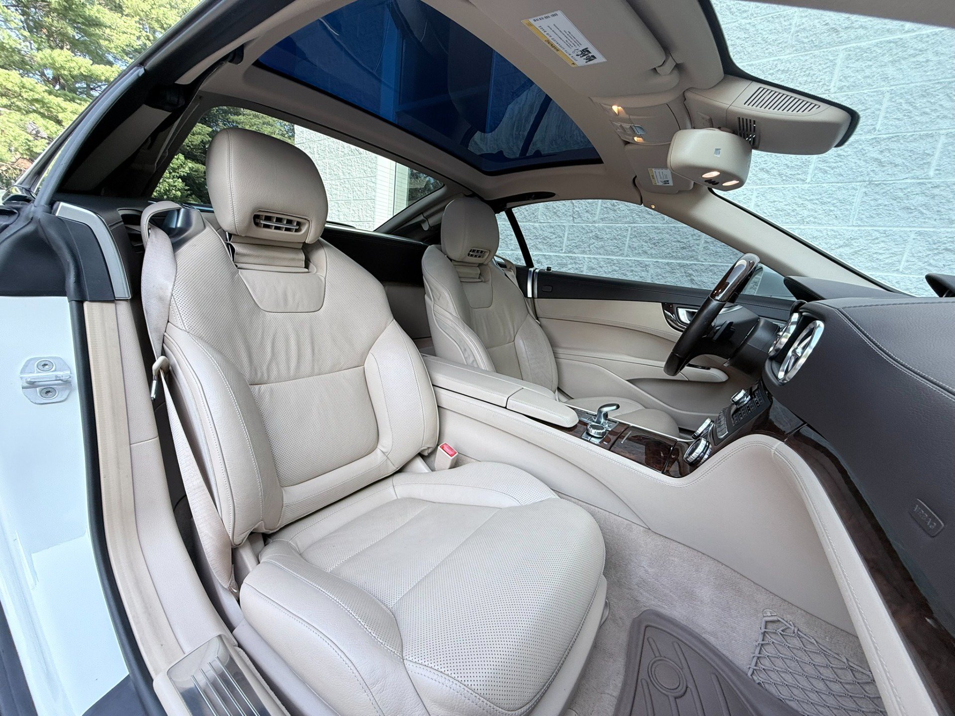 Used 2015 Mercedes-Benz SL 550 image 54