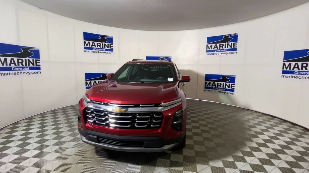 Used 2025 Chevrolet Equinox LT w/ Convenience Package II FWD image 5