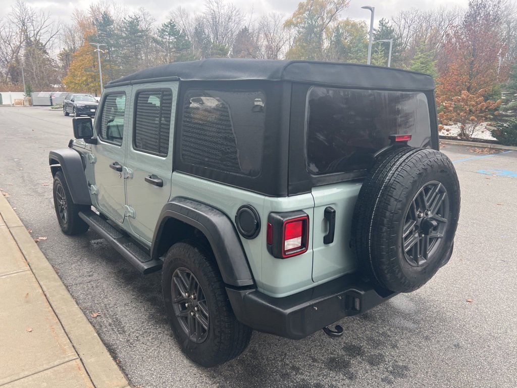 Used 2024 Jeep Wrangler Sport S image 37