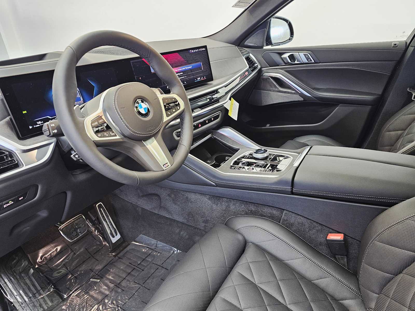 New 2026 BMW X6 xDrive40i w/ Executive Package image 2