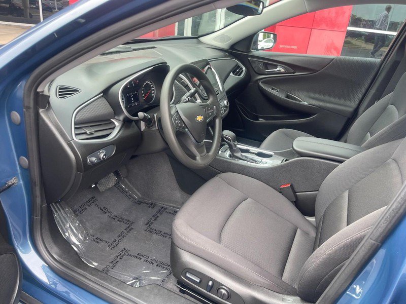 Used 2024 Chevrolet Malibu LT FWD image 19