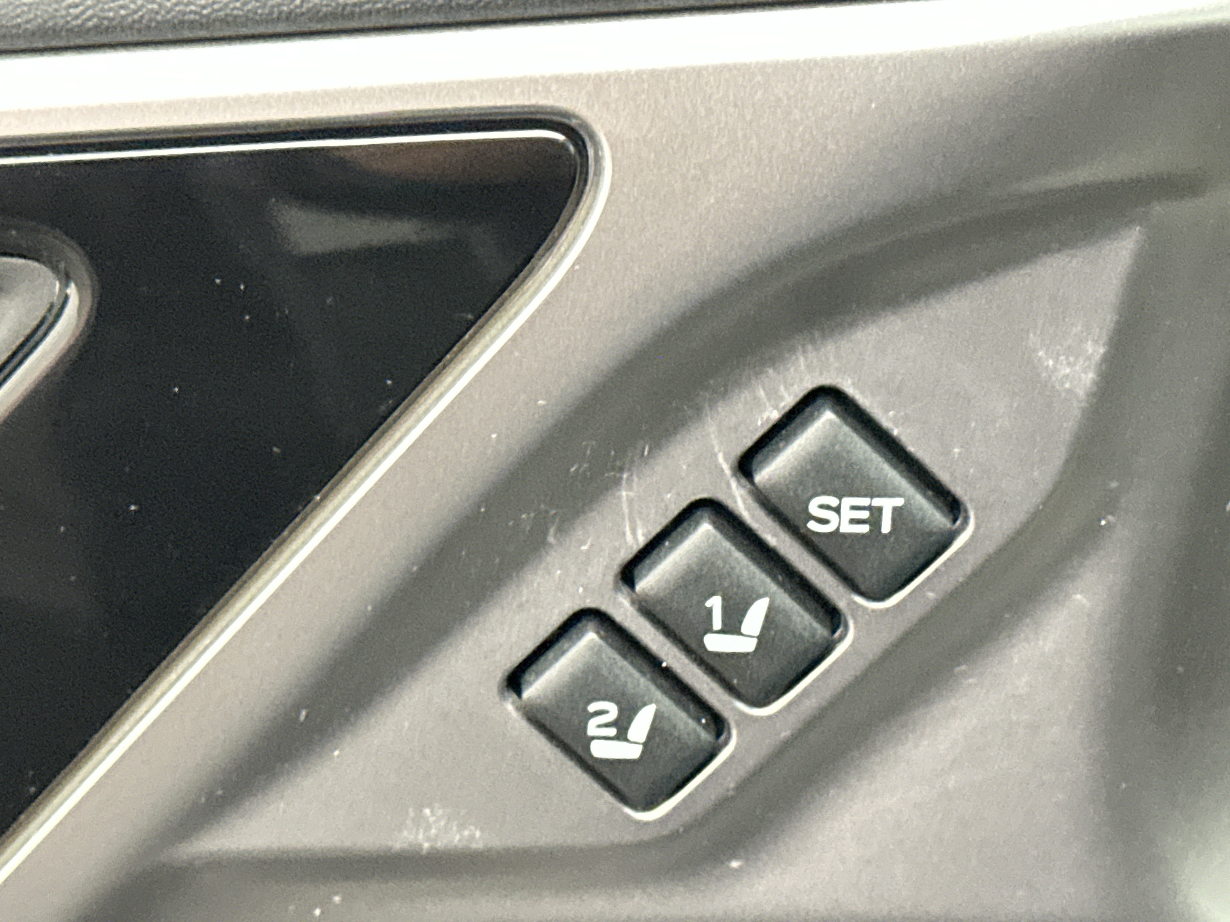 Used 2021 Subaru Outback Limited XT w/ Popular Package #2 AWD/4WD image 39