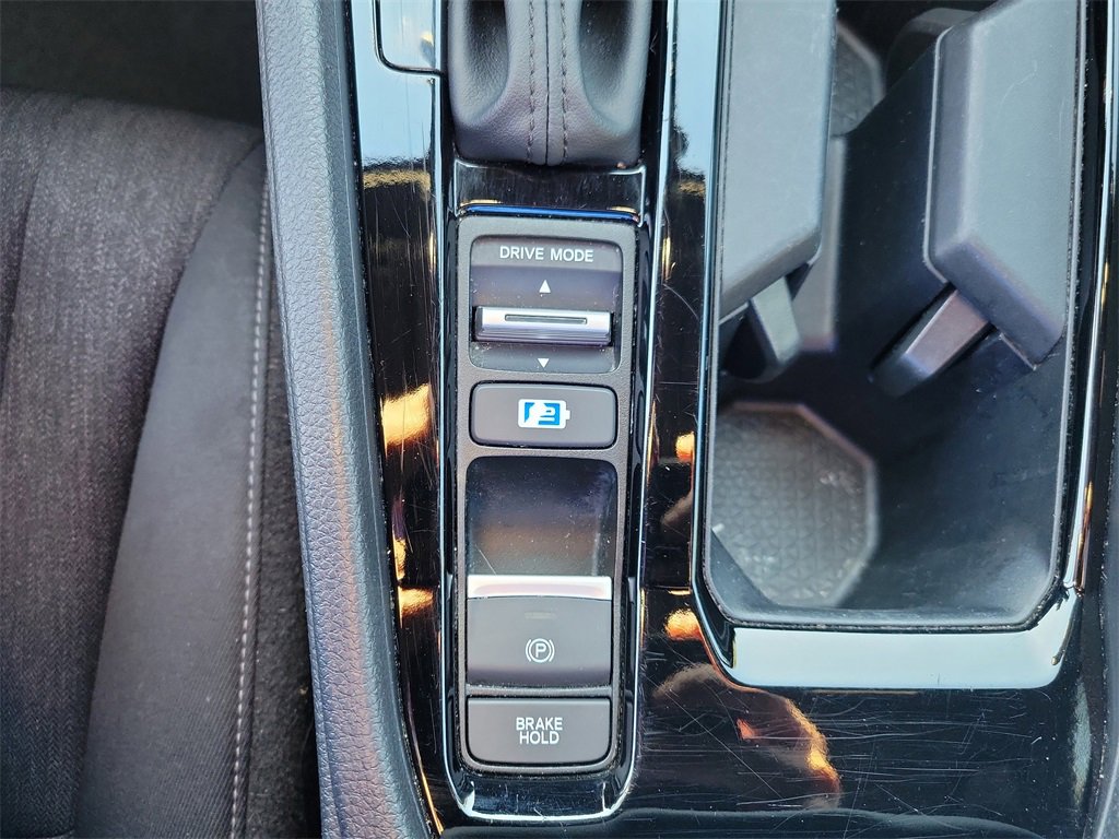 Certified 2024 Honda Accord Sport image 35