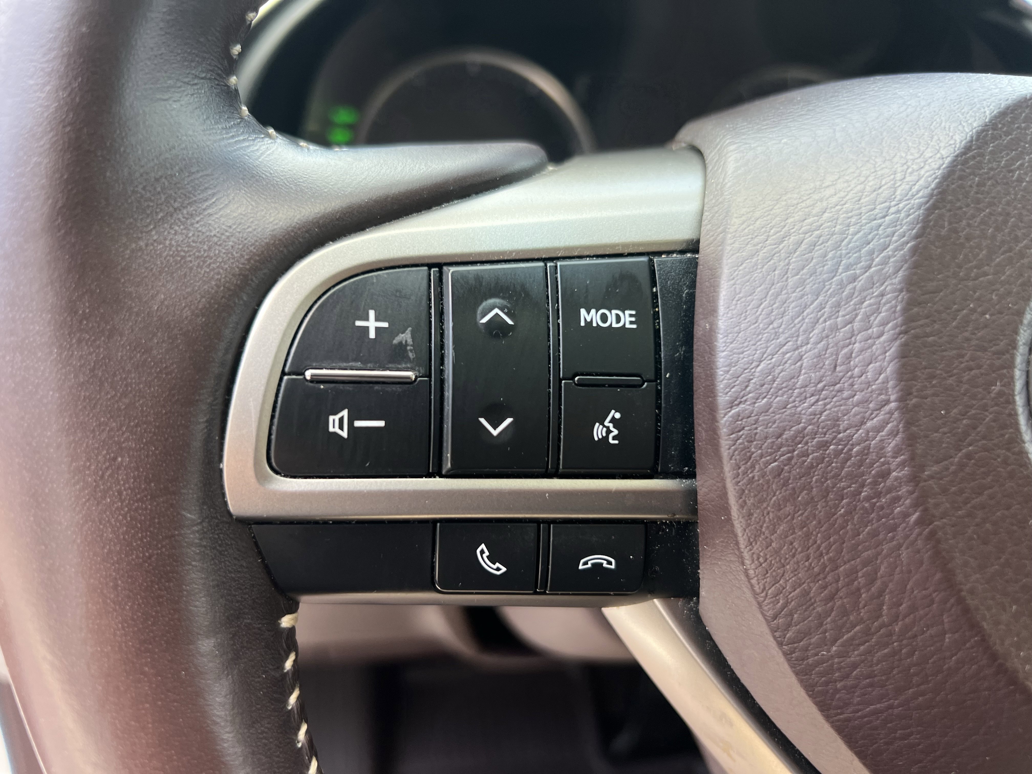 Used 2019 Lexus RX 350L AWD image 23