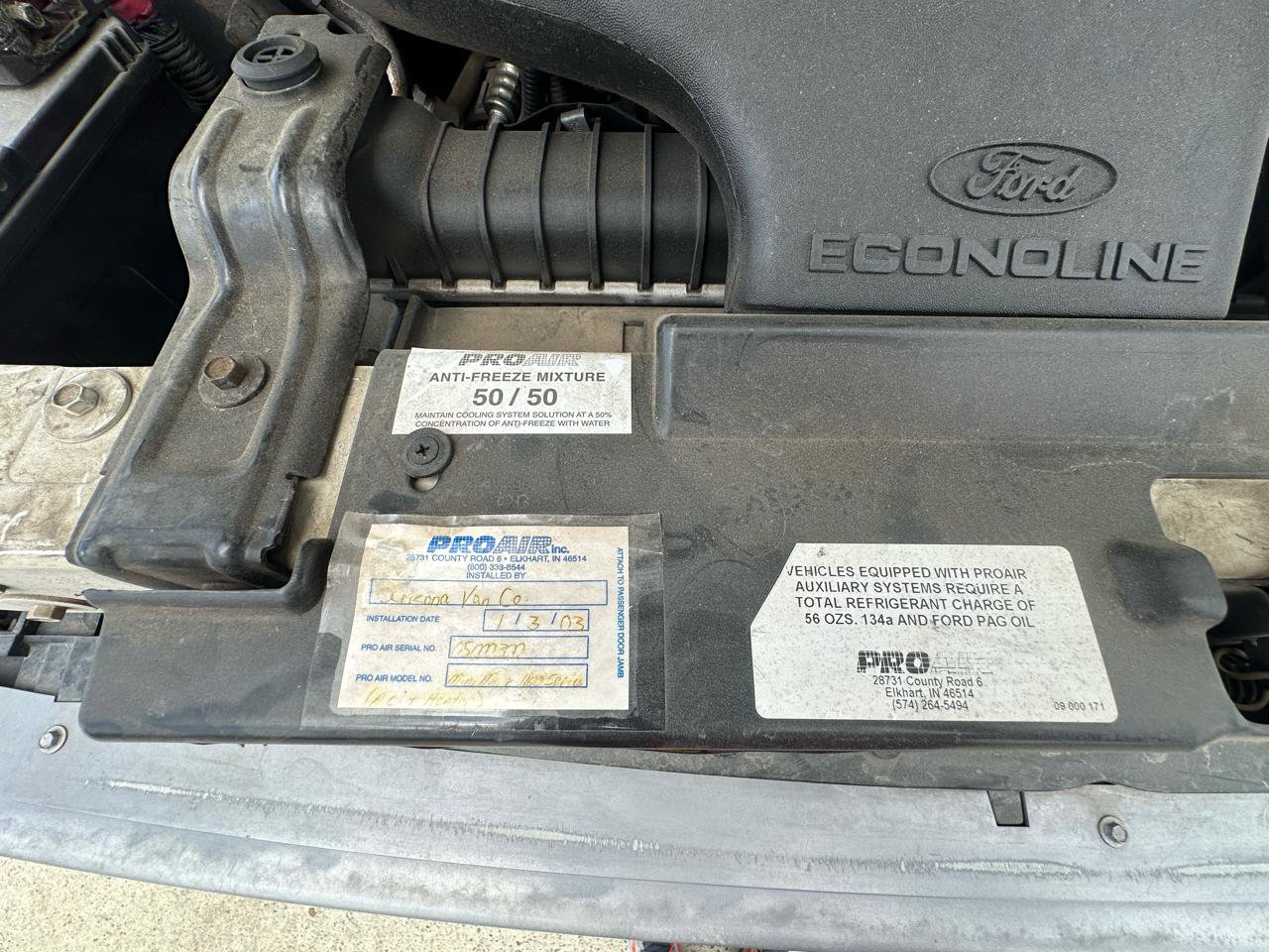 Used 2000 Ford E-350 and Econoline 350 Super Duty RWD image 33
