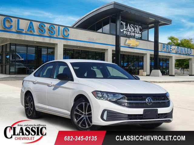 Used 2023 Volkswagen Jetta Sport FWD image 1
