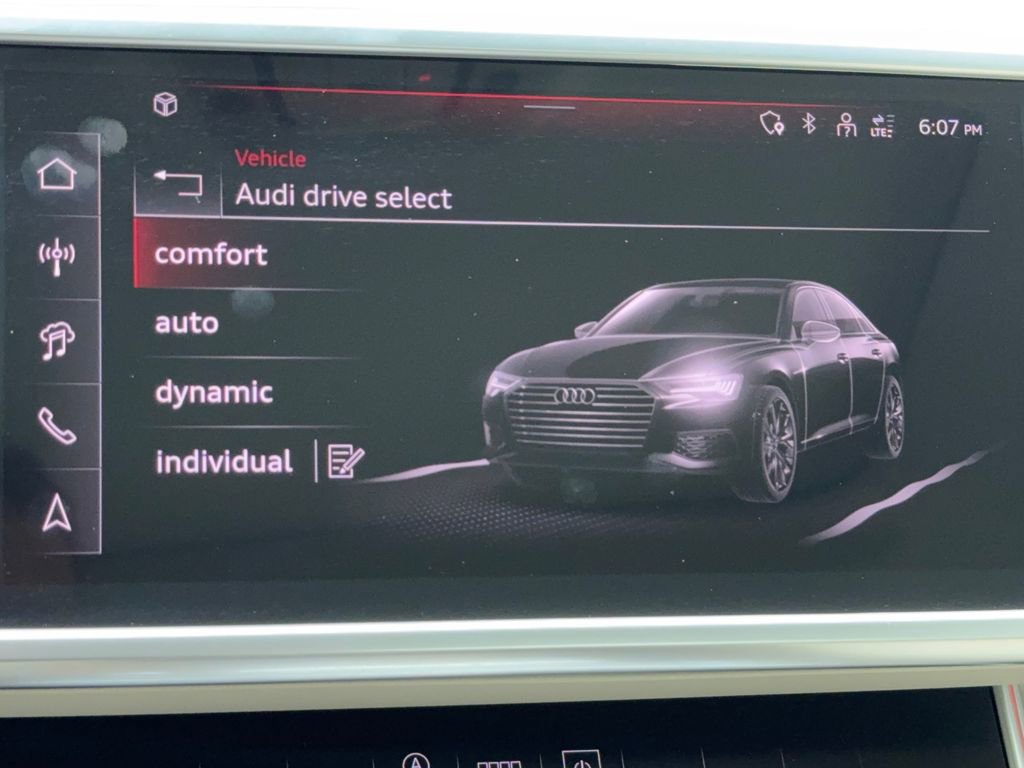 Used 2025 Audi A6 2.0T Premium w/ Convenience Plus Package image 27