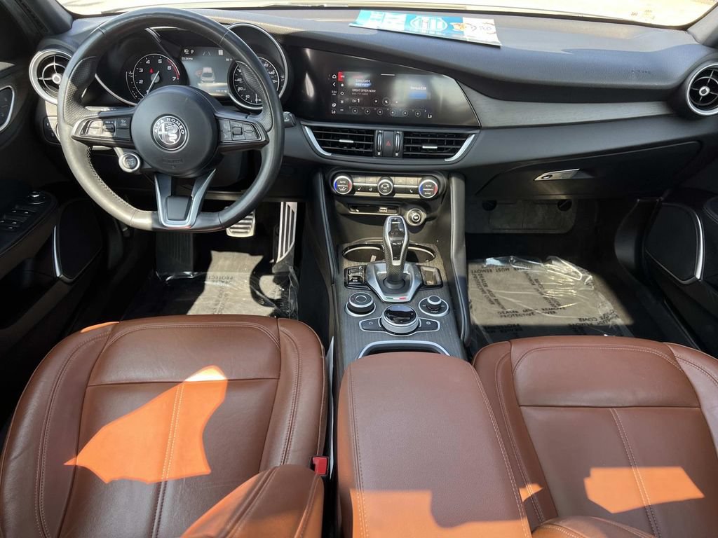 Used 2023 Alfa Romeo Giulia Ti w/ Active Assist Plus Package RWD image 12