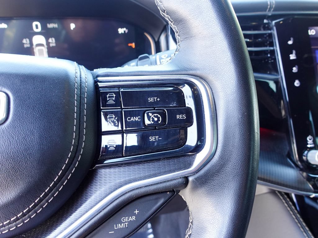 Used 2024 Jeep Grand Wagoneer L Series II w/ Quick Order Packagew 28T AWD/4WD image 15