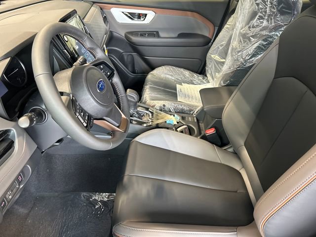 Used 2025 Subaru Forester Sport image 9