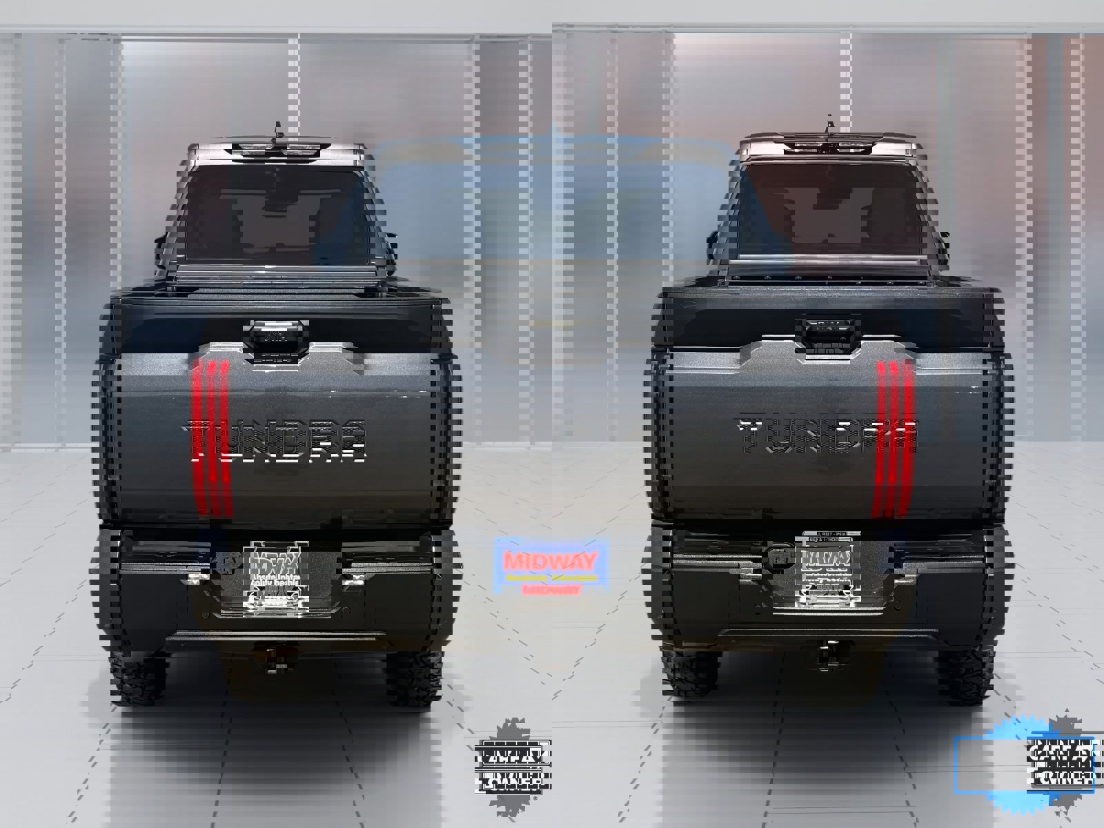 Used 2022 Toyota Tundra SR5 w/ Convenience Package image 5