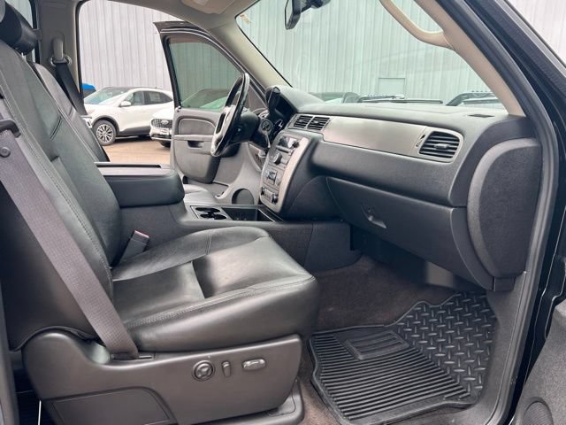 Used 2012 Chevrolet Silverado 2500 LTZ w/ LTZ Plus Package AWD/4WD image 14