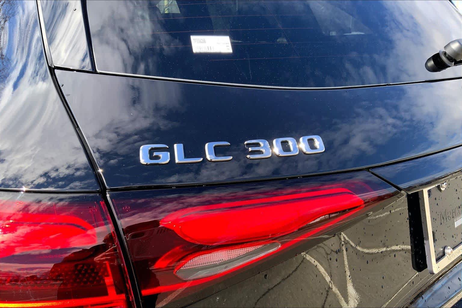 Certified 2026 Mercedes-Benz GLC 300 4MATIC image 19