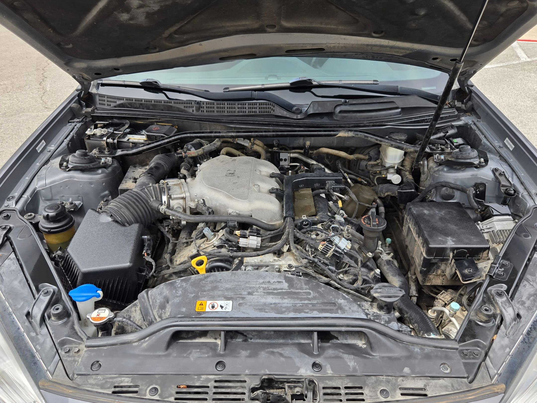 Used 2015 Hyundai Genesis 3.8 RWD image 30