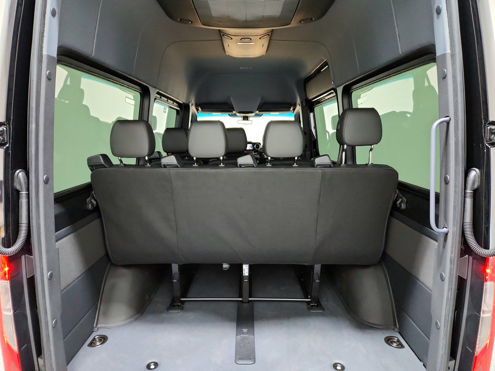 New 2026 Mercedes-Benz Sprinter 2500 image 11