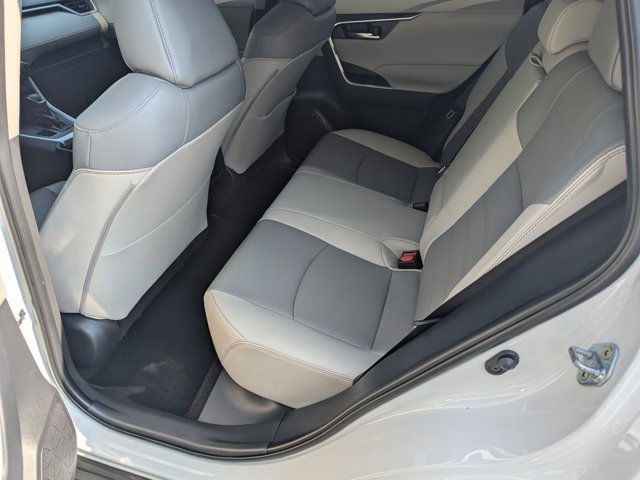 Used 2024 Toyota RAV4 XLE Premium image 17