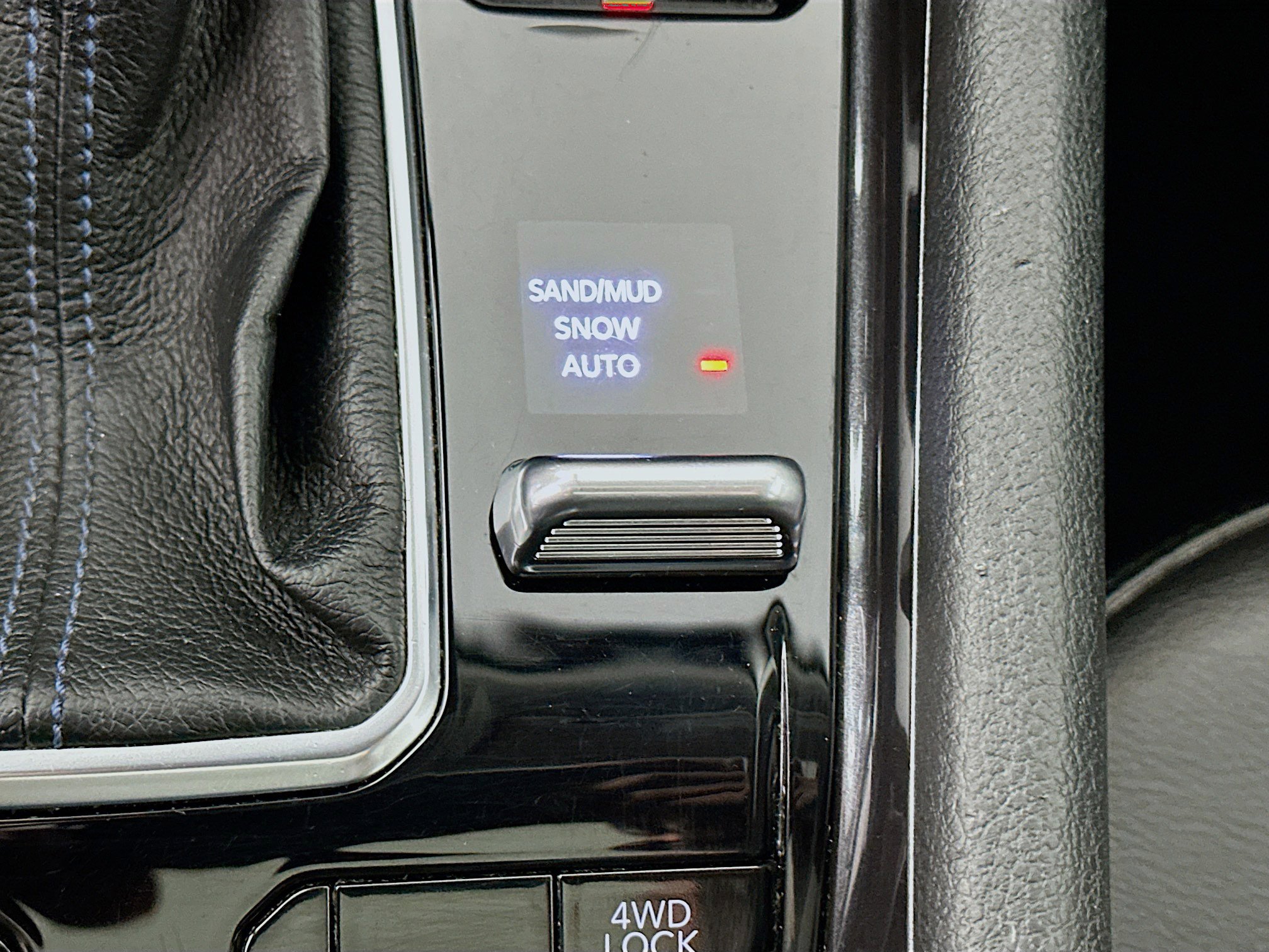 Used 2022 Jeep Compass Latitude w/ Sun and Sound Group image 25