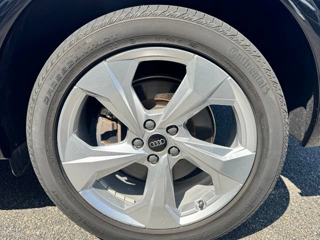Certified 2023 Audi Q5 2.0T Premium Plus w/ Premium Plus Package AWD/4WD image 13
