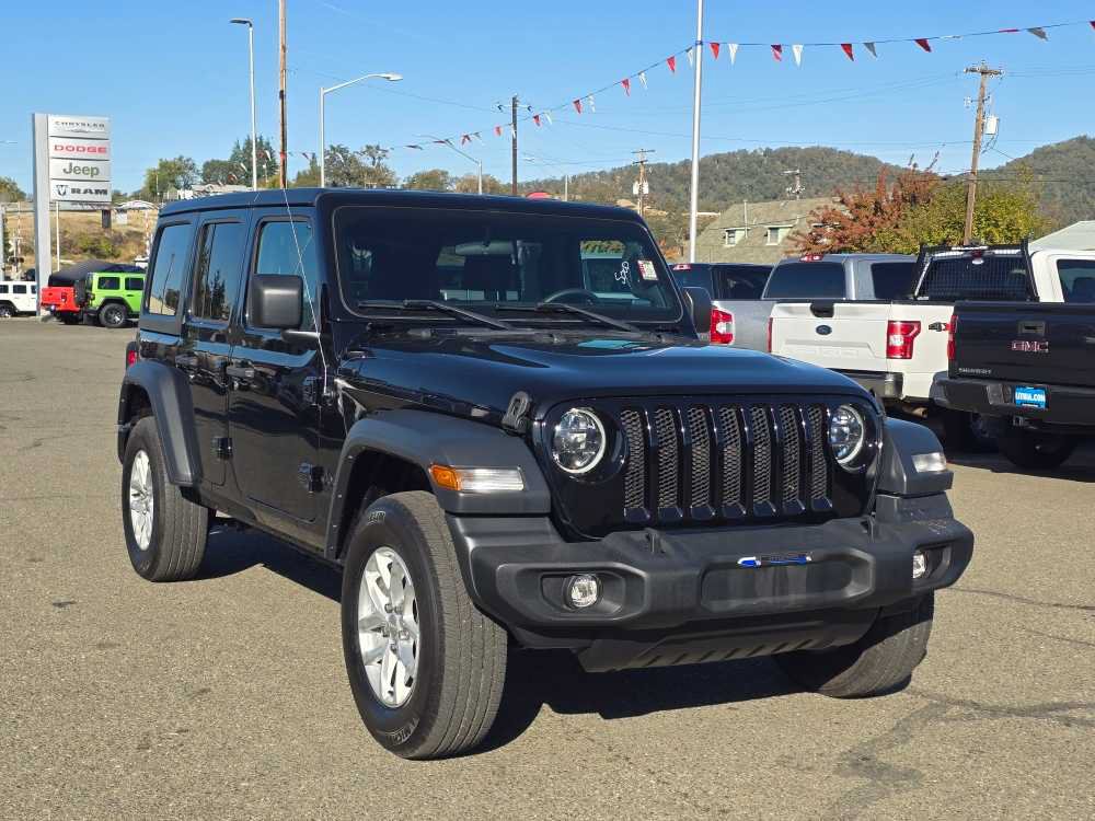 Used 2023 Jeep Wrangler Unlimited Sport AWD/4WD image 4