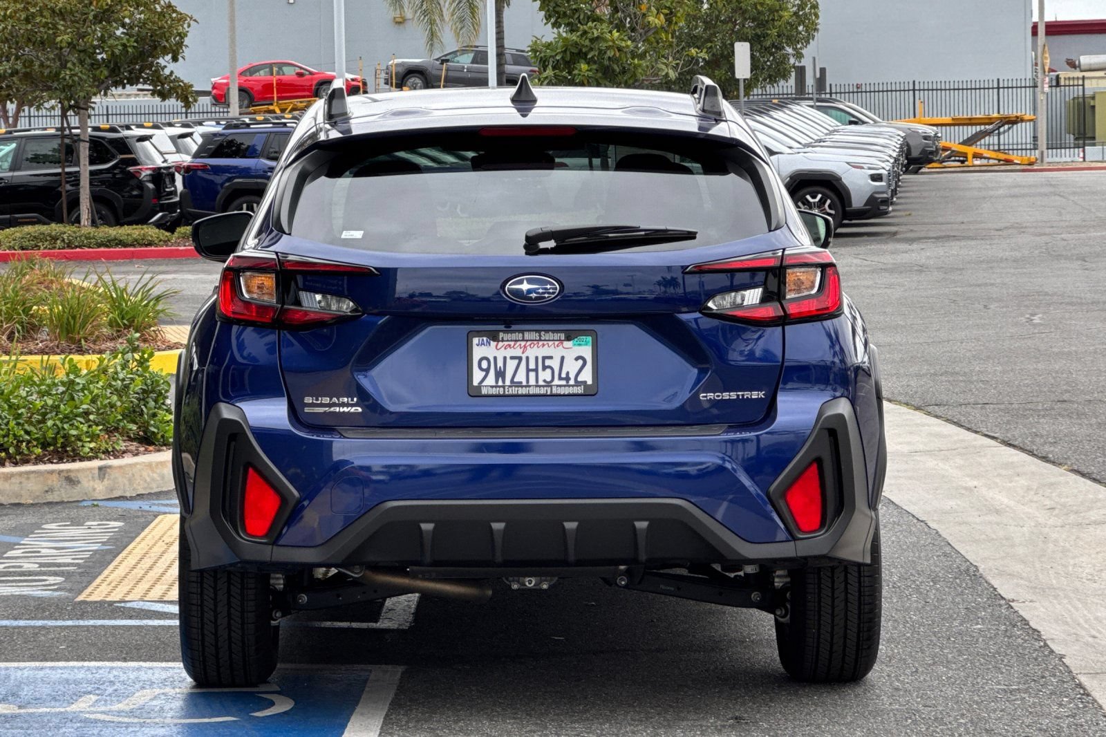 Certified 2025 Subaru Crosstrek 2.5i Premium AWD/4WD image 5