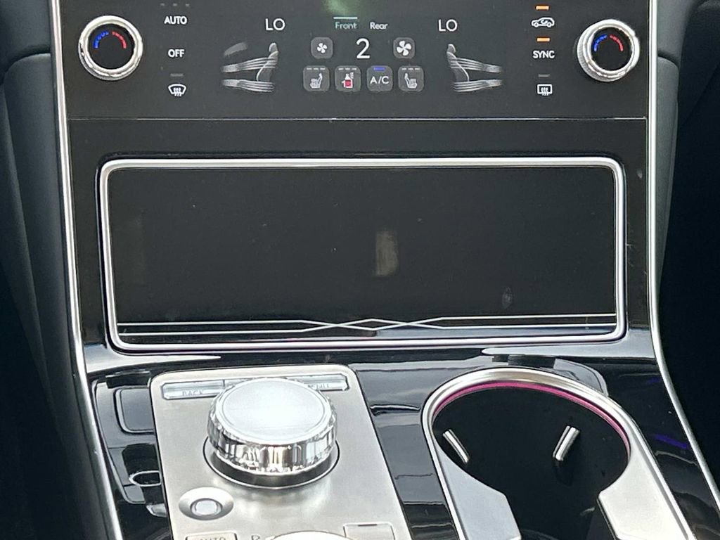 Used 2025 Genesis GV80 2.5T Standard AWD/4WD image 29