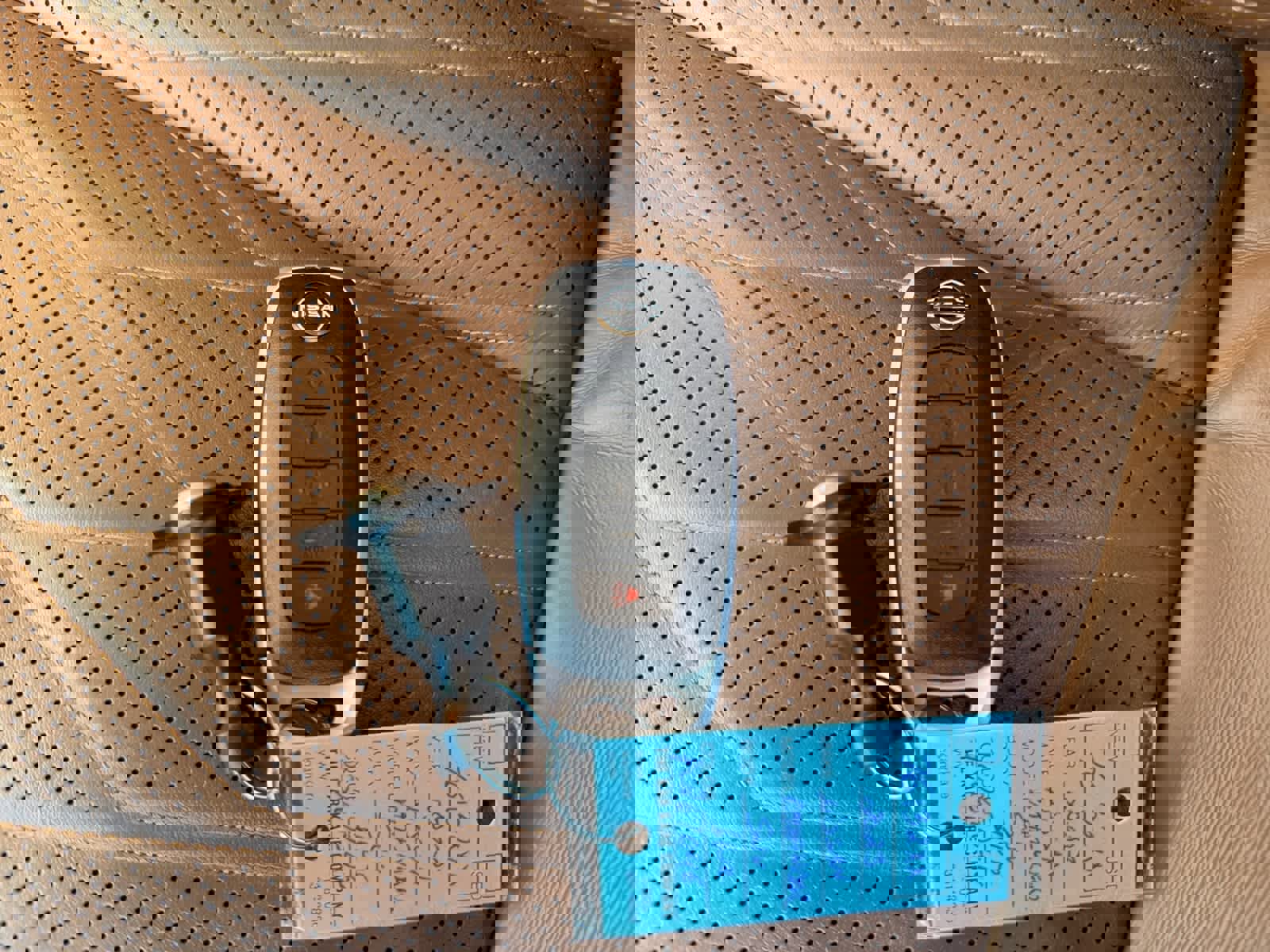 Used 2023 Nissan Pathfinder Platinum image 9