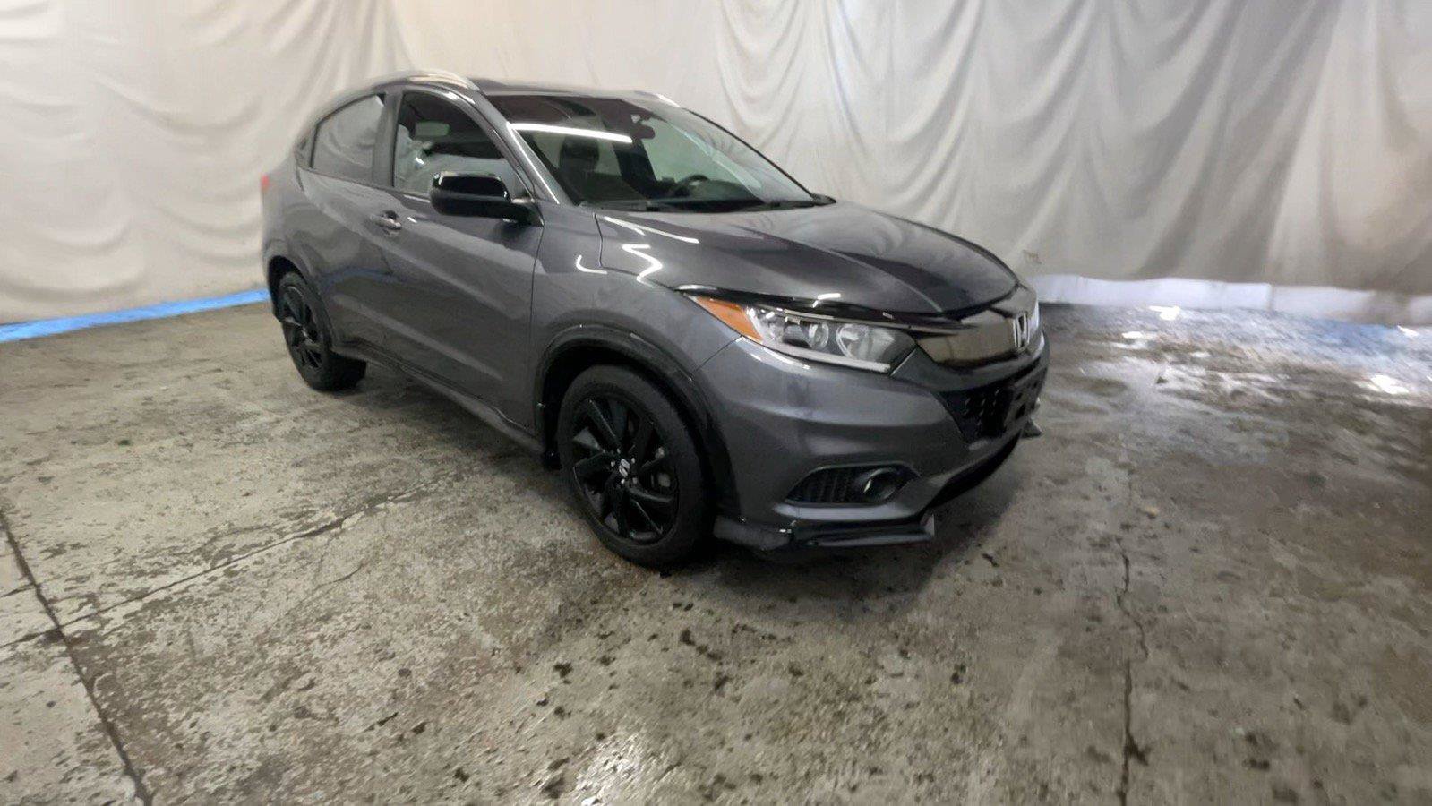 Used 2021 Honda HR-V Sport image 2