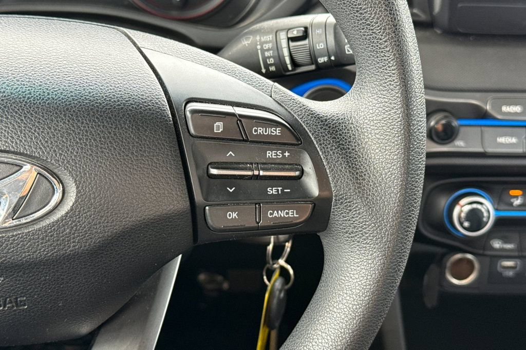 Used 2019 Hyundai Veloster 2.0 FWD image 33