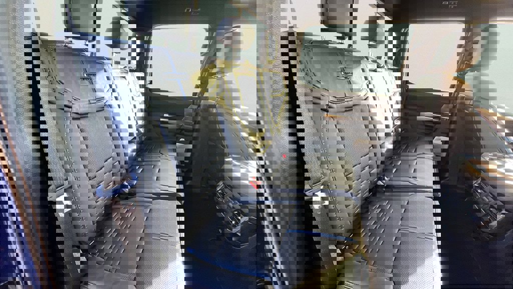 New 2026 Ford F350 Platinum w/ FX4 Off-Road Package image 25