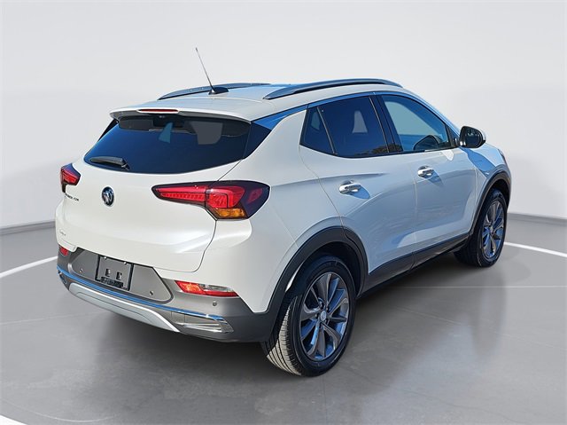 Certified 2022 Buick Encore GX Essence w/ Advanced Technology Package image 3