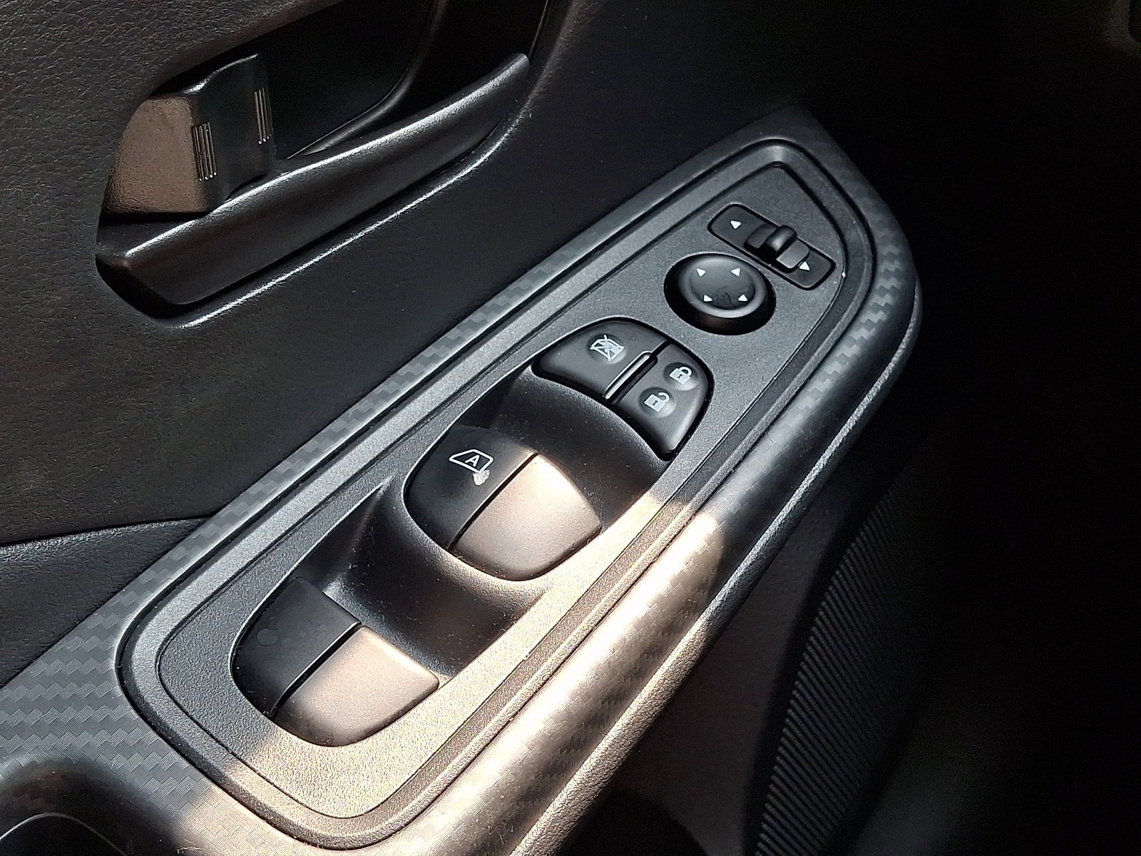Certified 2025 Nissan Versa S w/ Trunk Package FWD image 26