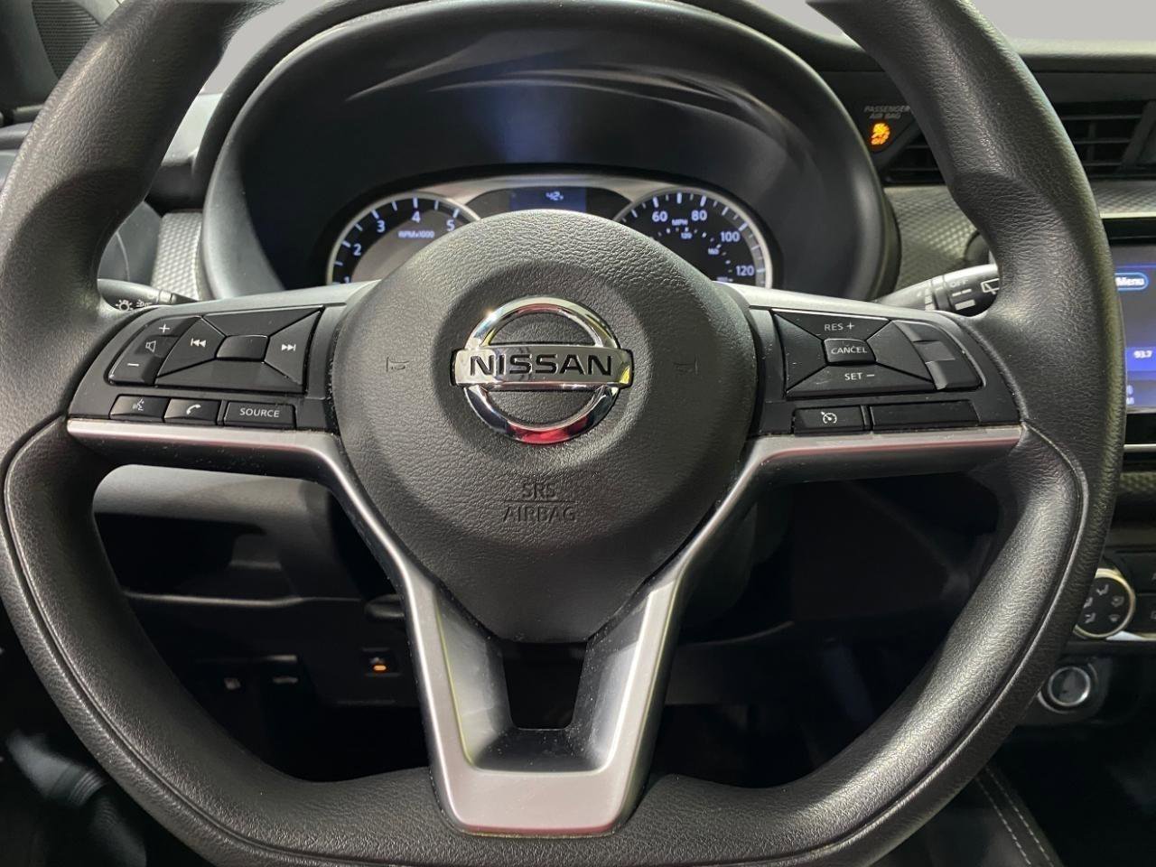 Used 2018 Nissan Kicks S FWD image 10