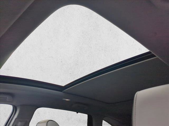 Used 2024 Acura MDX SH-AWD w/ Advance Package image 16