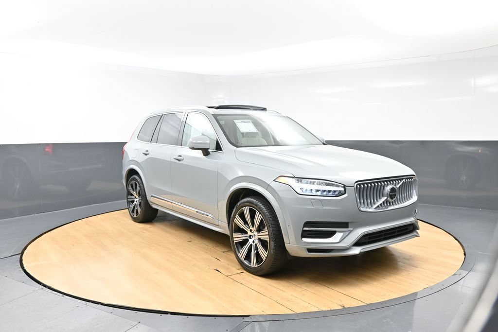 Used 2024 Volvo XC90 T8 Plus AWD/4WD image 8