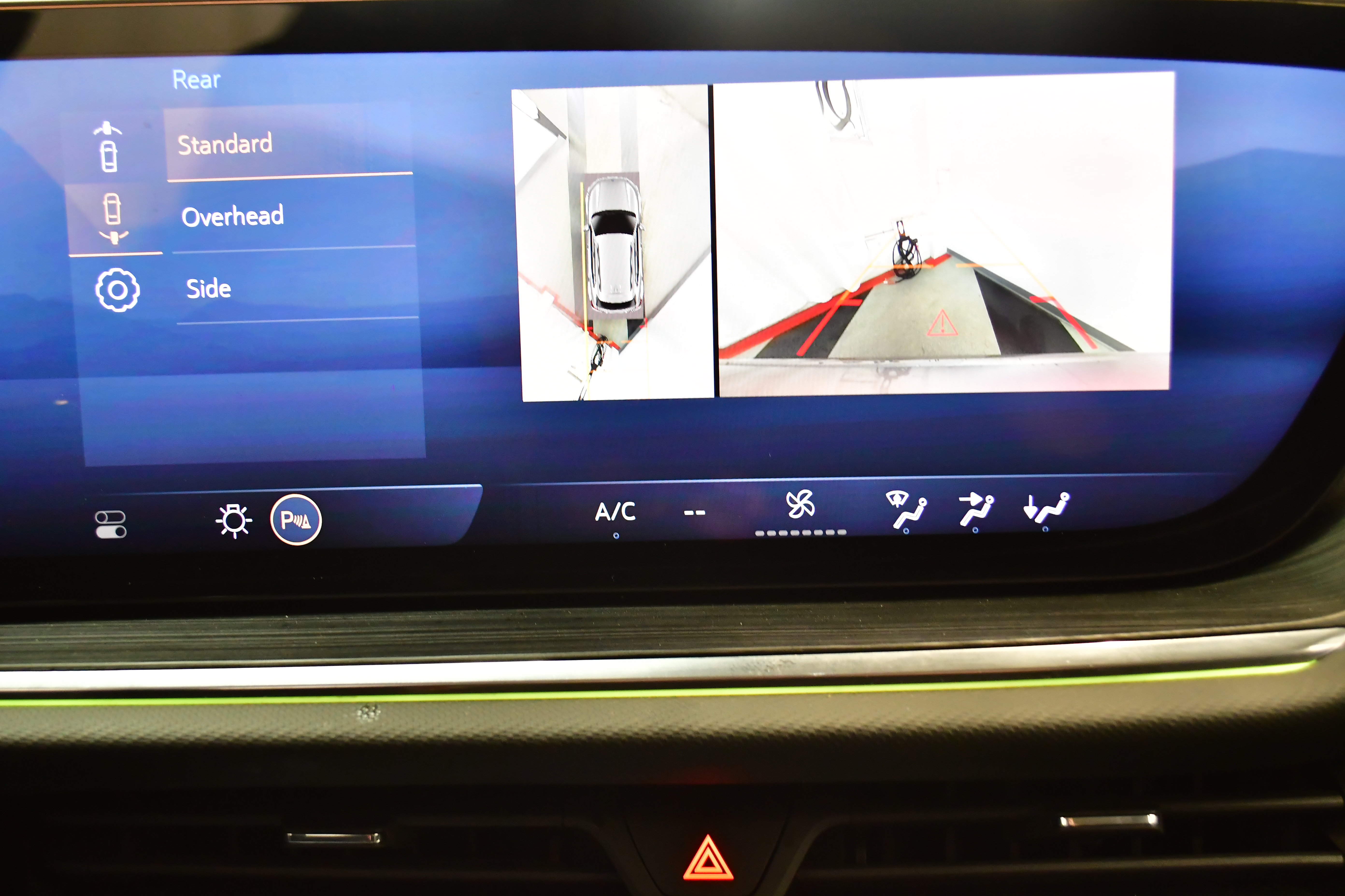 Used 2025 Buick Envision Preferred image 27