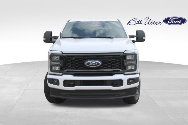 Used 2025 Ford F350 XL w/ STX Appearance Package AWD/4WD image 2