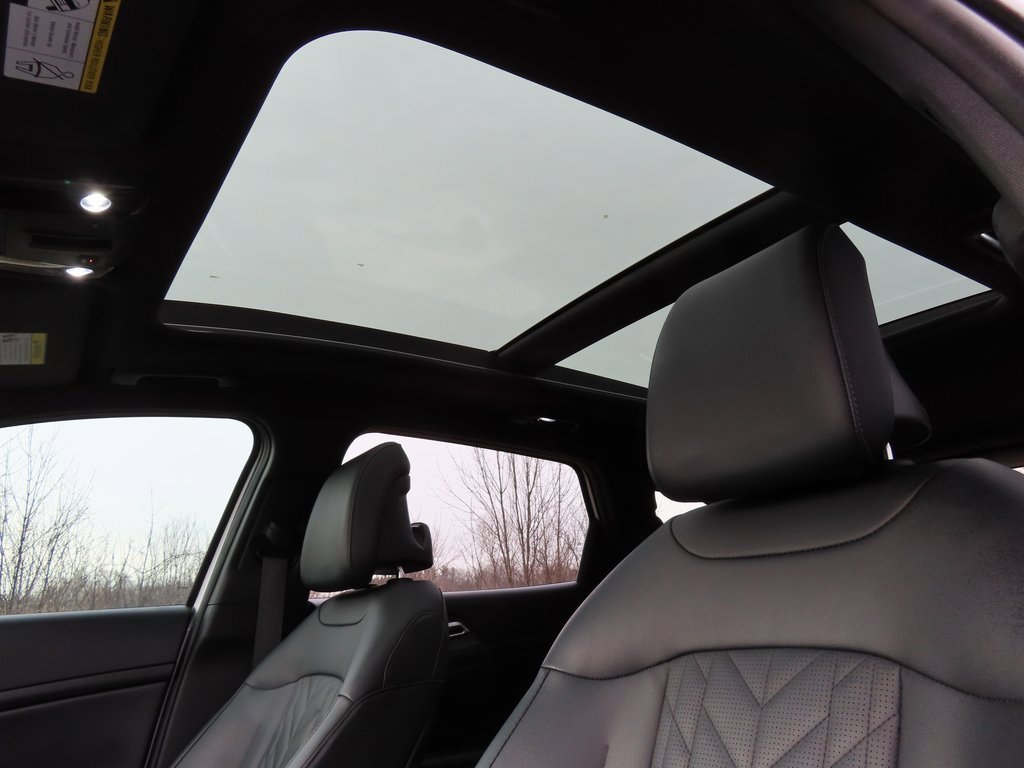 Certified 2023 Kia Sportage X-Line w/ X-Line Premium Package image 5