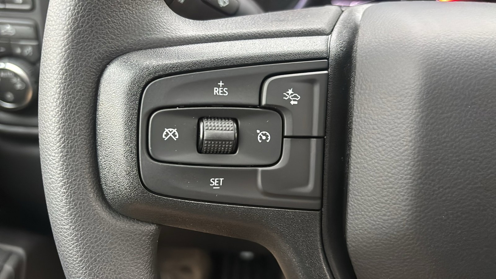 New 2026 Chevrolet Silverado 1500 Custom Trail Boss w/ Turbomax Blackout Package image 17
