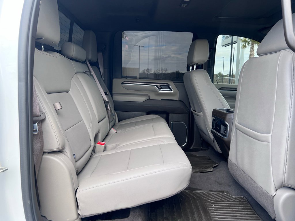 Used 2024 Chevrolet Silverado 3500 LTZ w/ LTZ Plus Package image 13