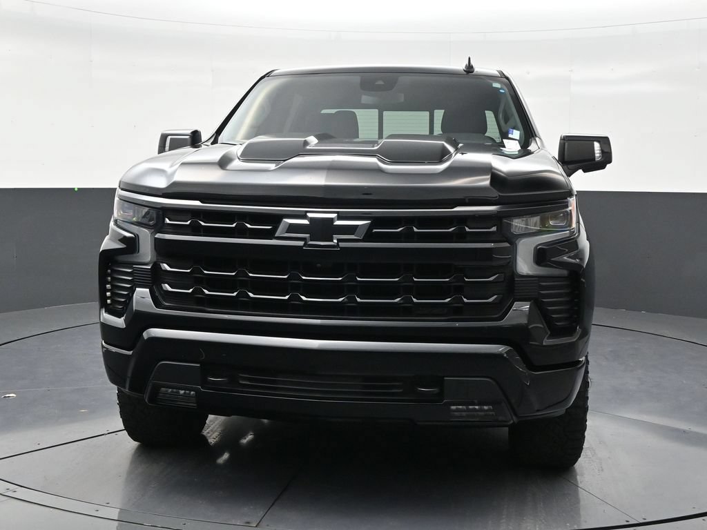 Used 2023 Chevrolet Silverado 1500 LT Trail Boss w/ LT Trail Boss Premium Package AWD/4WD image 8