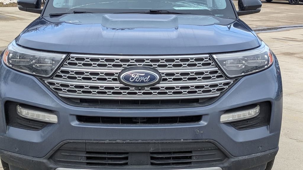 Certified 2021 Ford Explorer Limited image 9