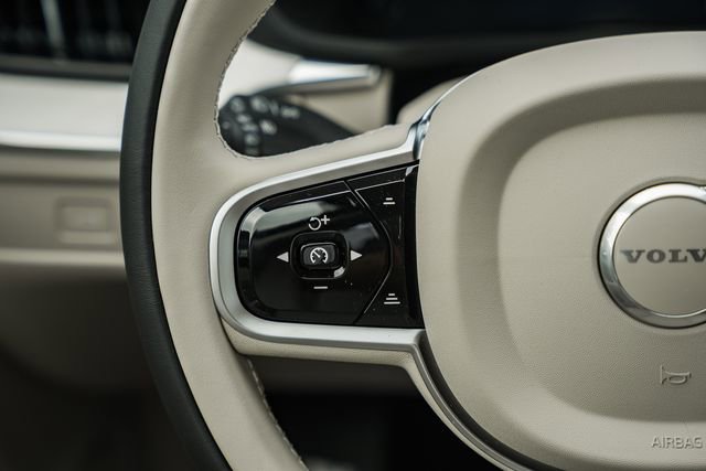 New 2026 Volvo XC60 B5 Ultra w/ Climate Package AWD/4WD image 29